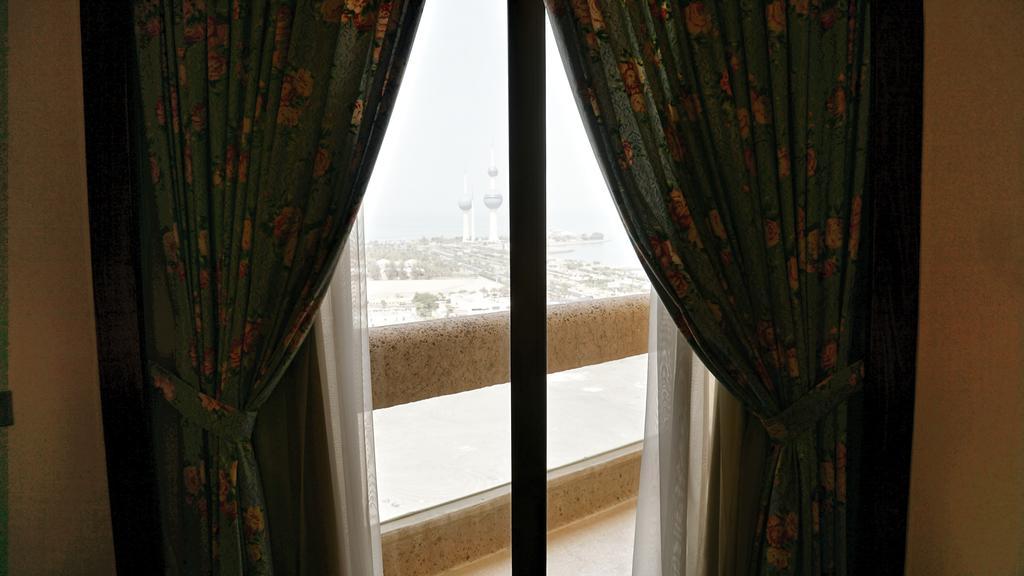 Safir International Hotel Kuwait Kuwait City Eksteriør billede