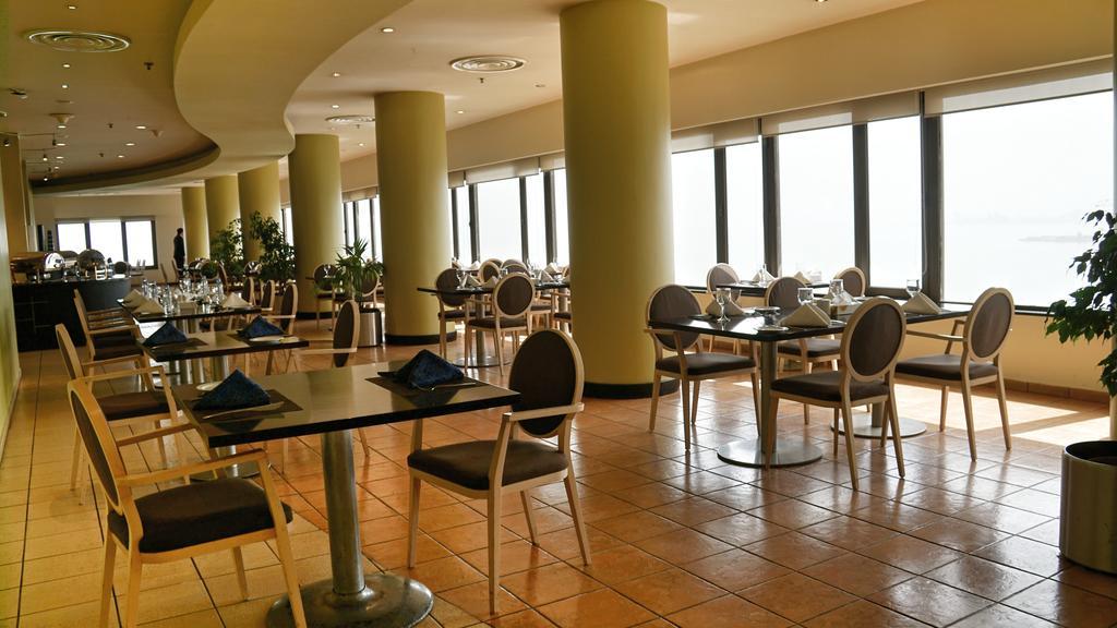 Safir International Hotel Kuwait Kuwait City Eksteriør billede