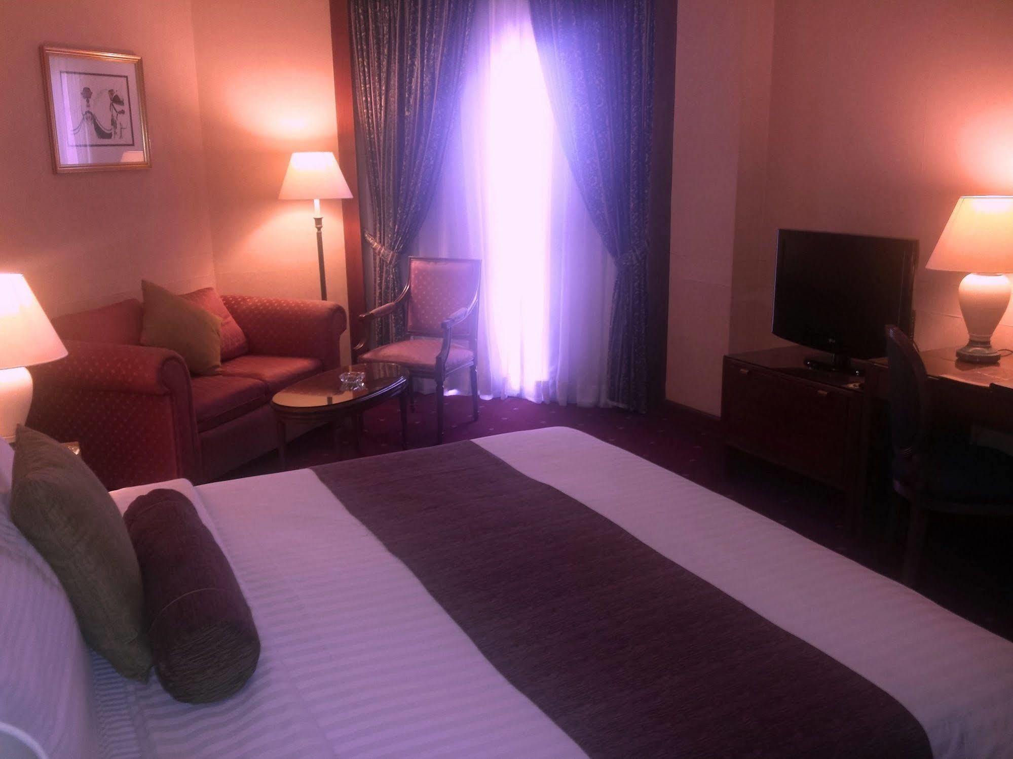 Safir International Hotel Kuwait Kuwait City Eksteriør billede