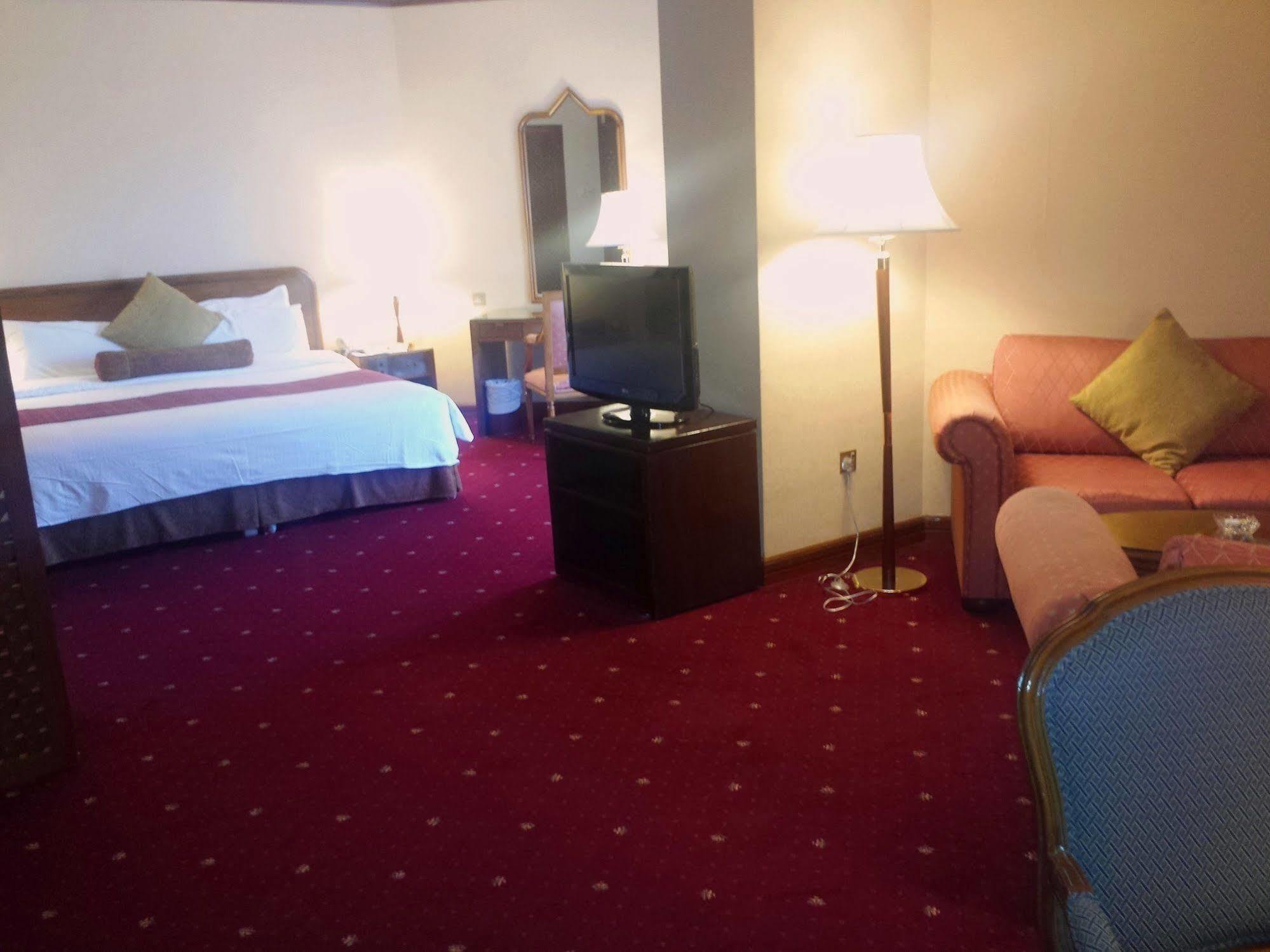 Safir International Hotel Kuwait Kuwait City Eksteriør billede